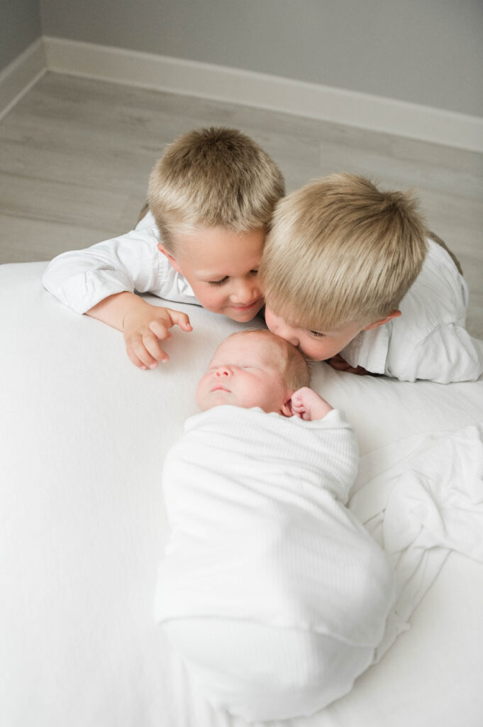 West Chester, pa newborn baby photographer by Valerie Maria Photography